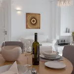 Casa de Férias Mykonian House In Elia By Ghh Elia (Mykonos)